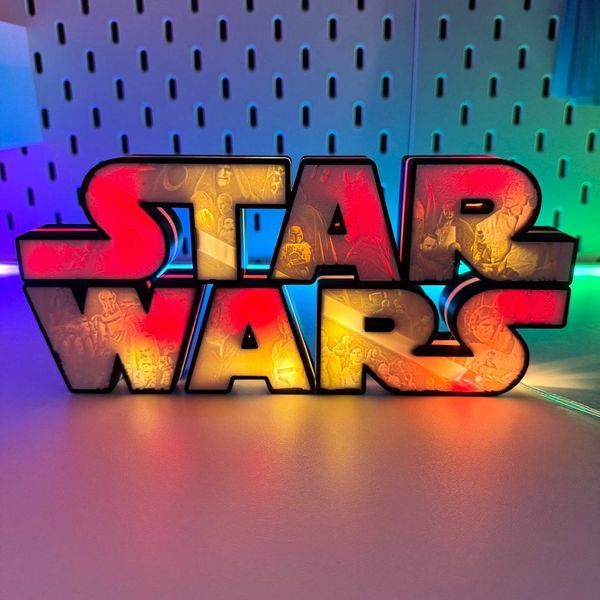 Неонова інсталяція &laquo;Star Wars: Легендарні герої&raquo; 80848868 фото